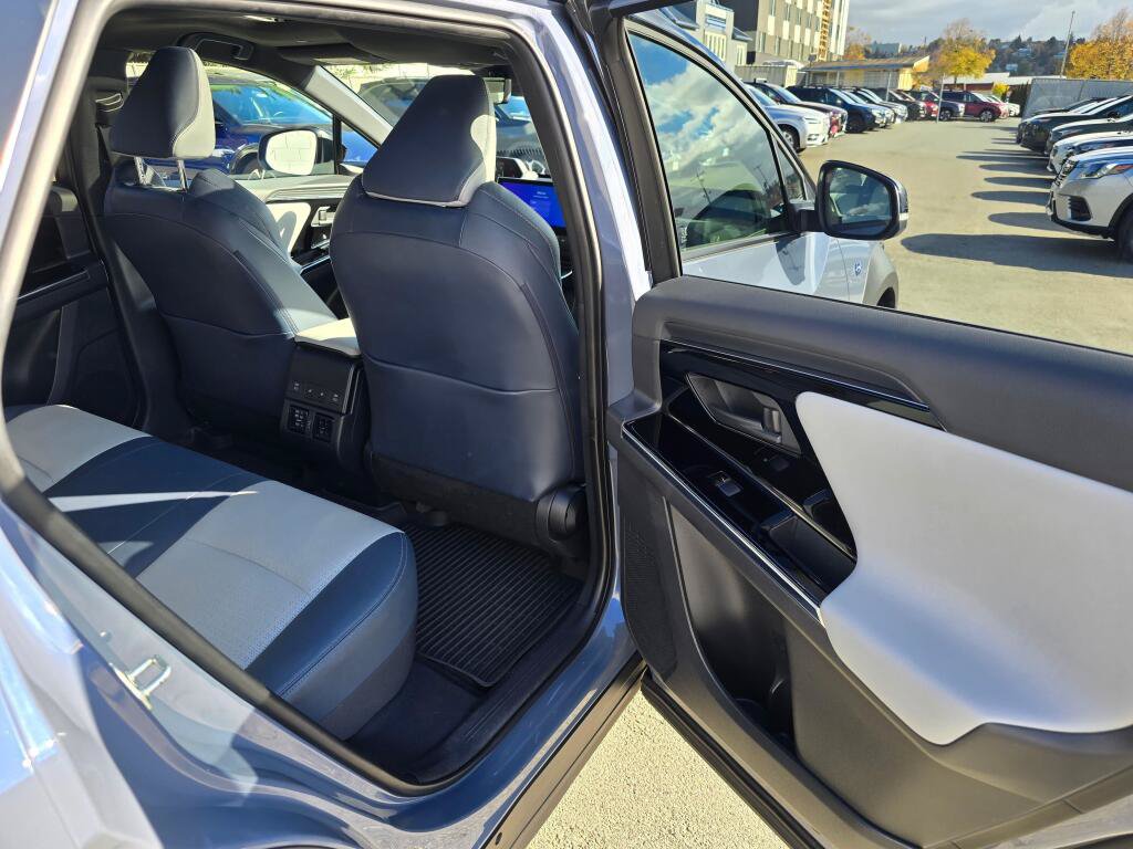 Certified 2023 Subaru Solterra AWD image 13