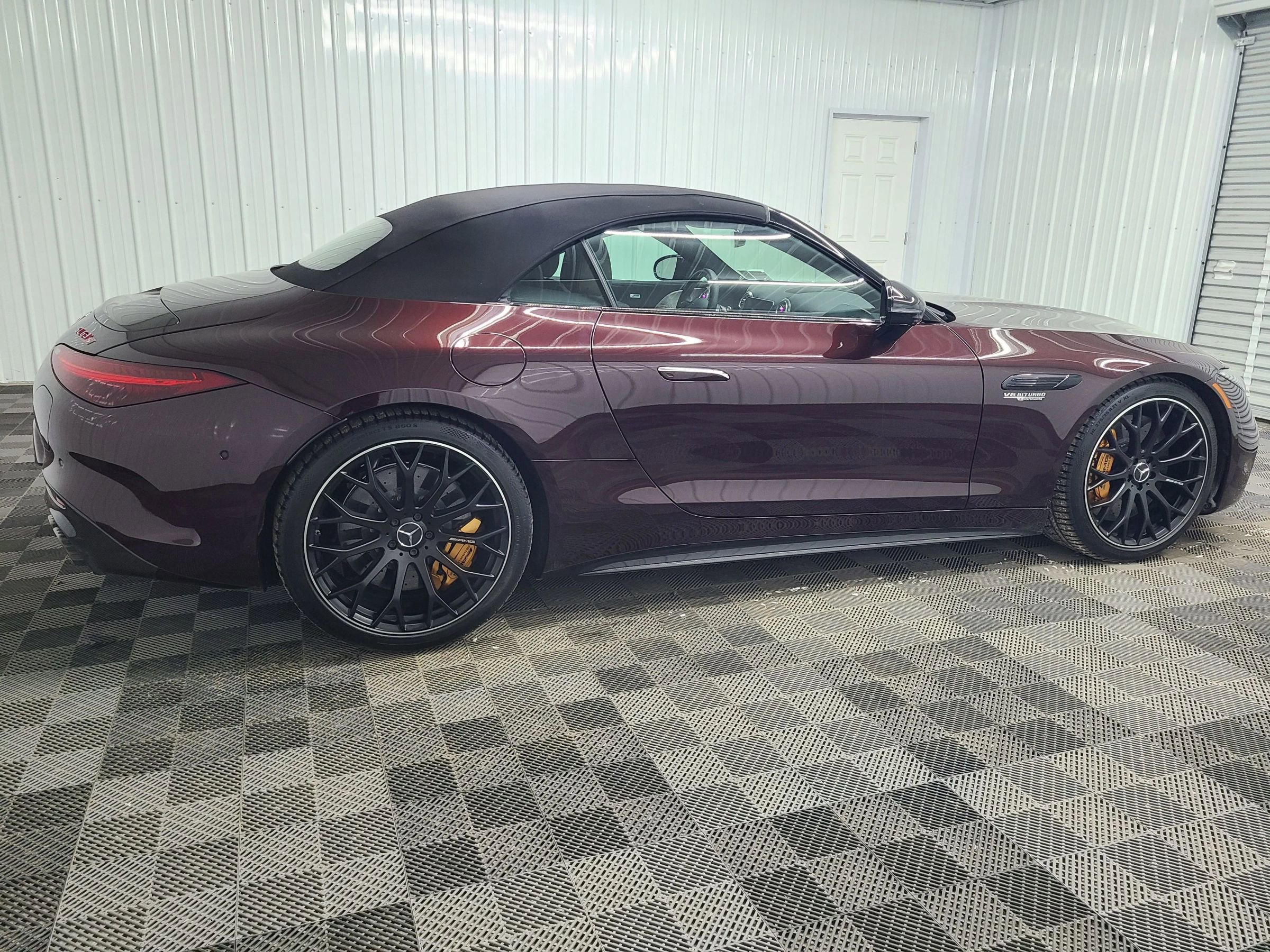 Used 2025 Mercedes-Benz SL 63 AMG S e Performance 4MATIC image 27