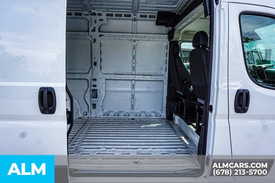 Used 2025 RAM ProMaster 2500 w/ Convenience Group FWD image 26