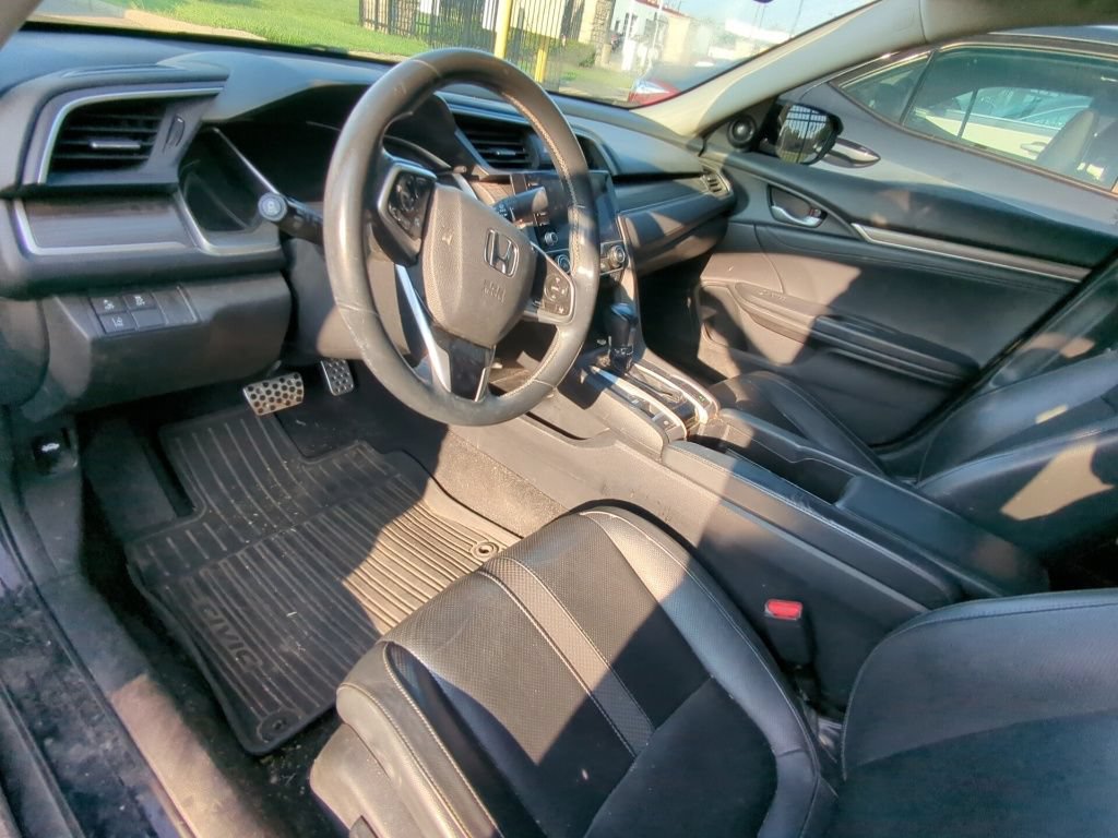 Used 2020 Honda Civic Touring image 7