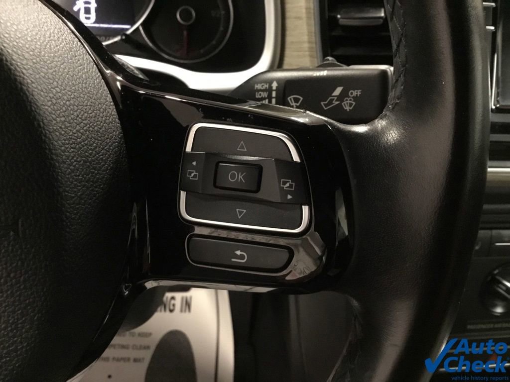 Used 2018 Volkswagen Beetle 2.0T Coast image 45