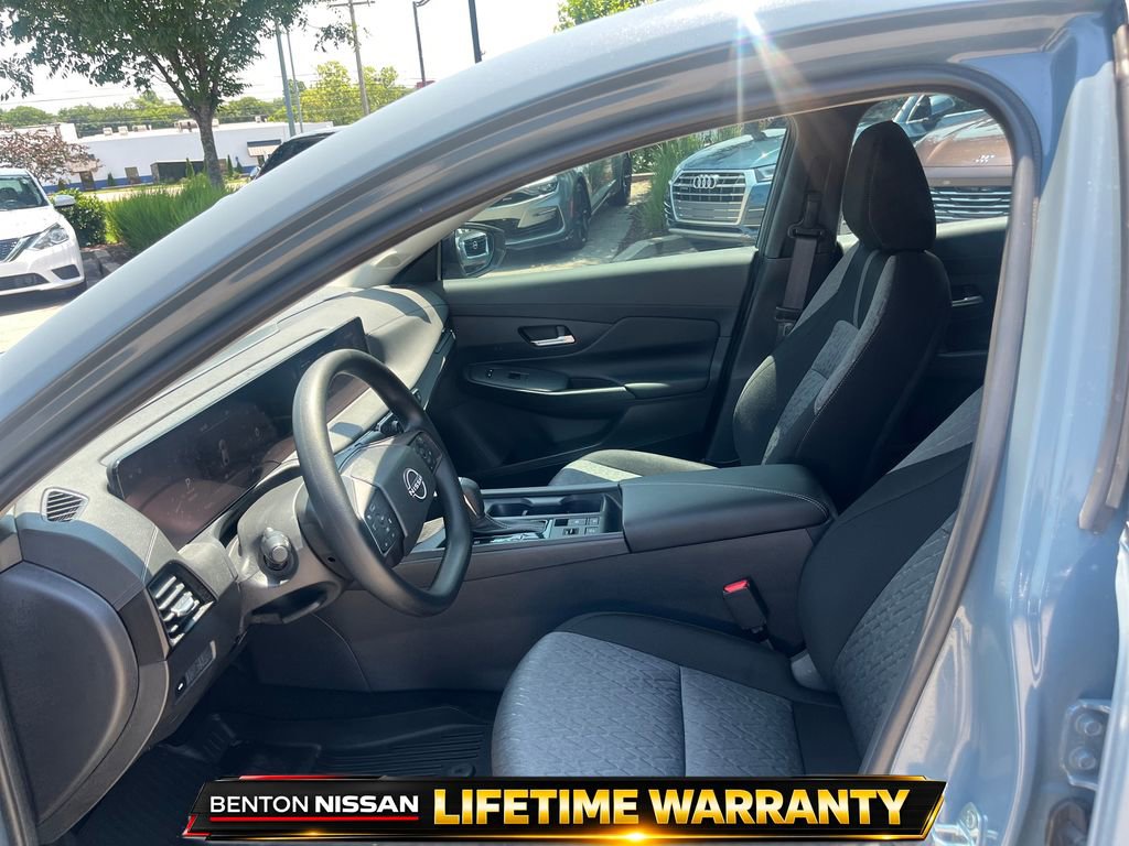 Used 2026 Nissan Sentra SV w/ Floor Mat Package FWD image 10