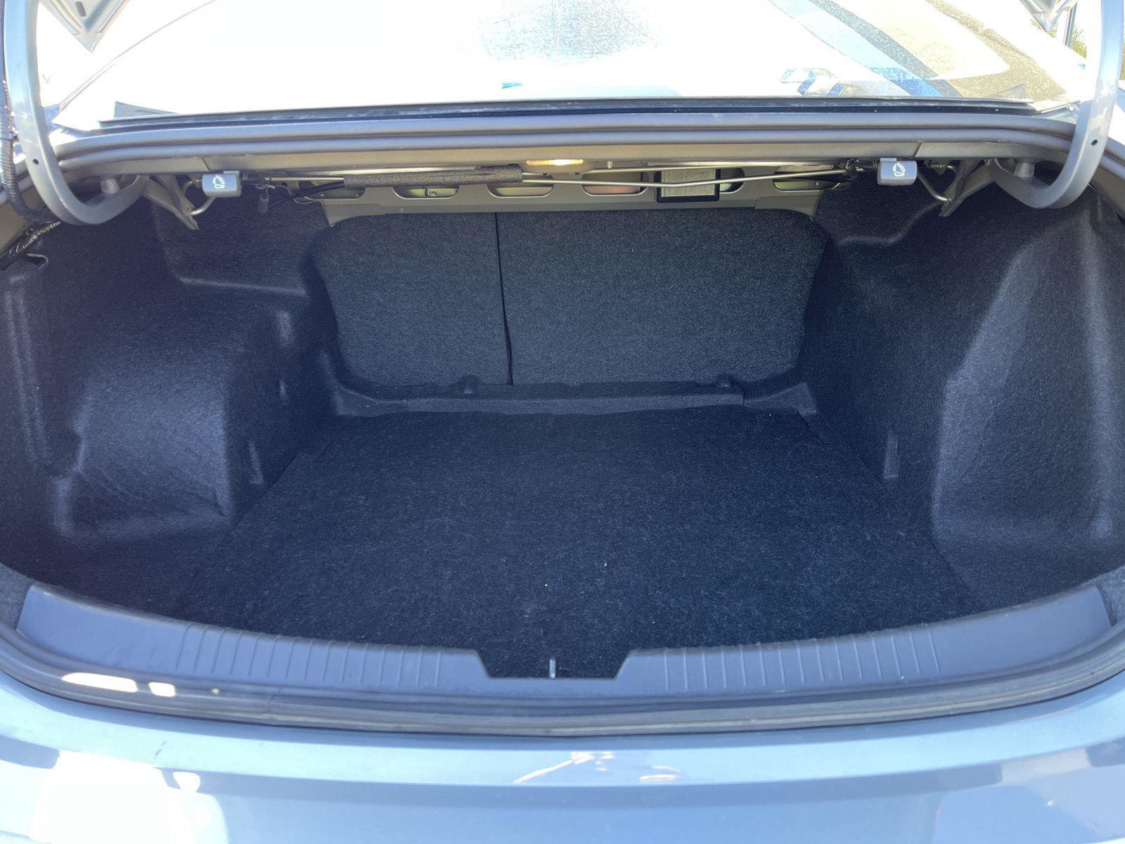 Used 2024 Chevrolet Malibu LT FWD image 37
