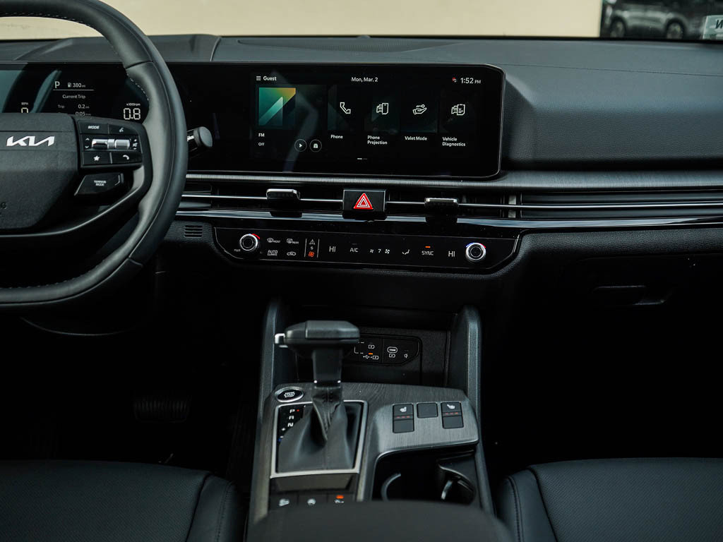 New 2026 Kia Sportage X-Line AWD/4WD image 16