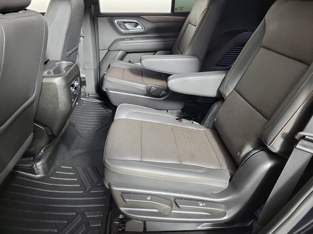 Used 2023 Chevrolet Tahoe High Country AWD/4WD image 12