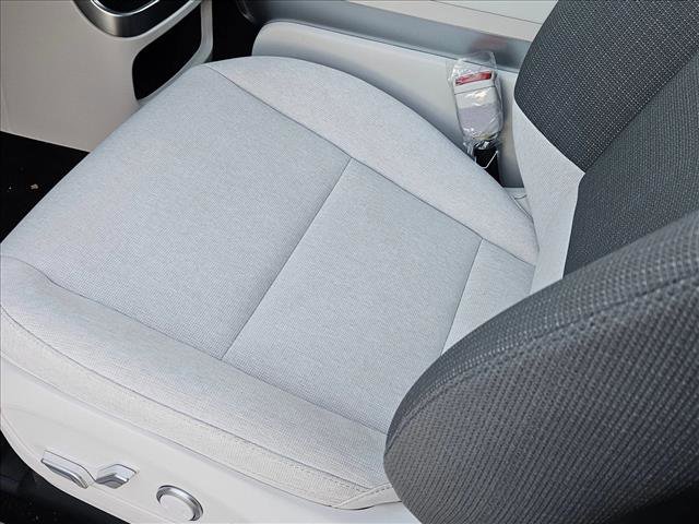 New 2026 Hyundai Ioniq 9 S image 4