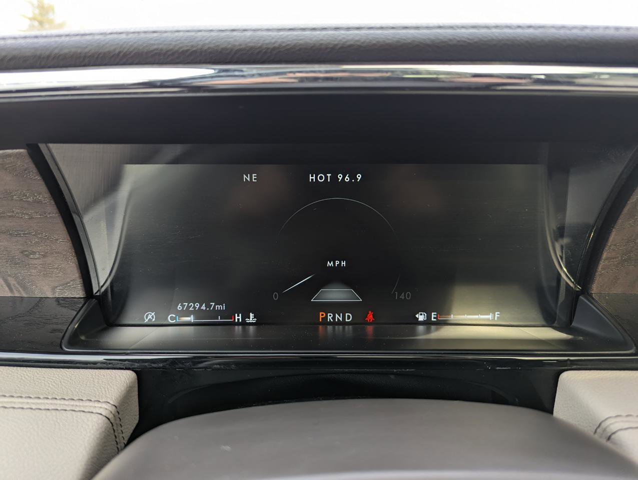 Used 2020 Lincoln Navigator L Reserve w/ Equipment Group 201A Reserve image 17