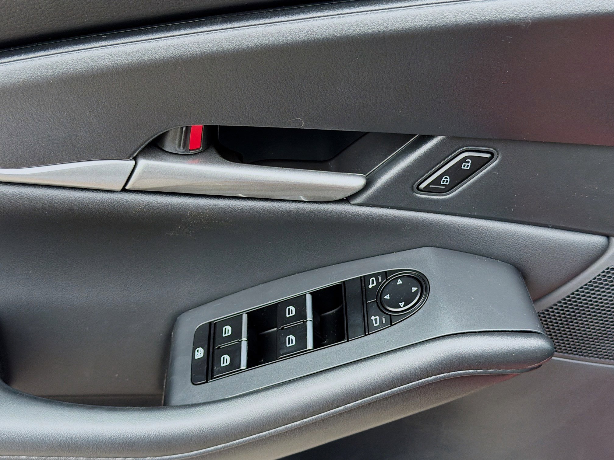 New 2026 MAZDA CX-30 AWD 2.5 S image 23