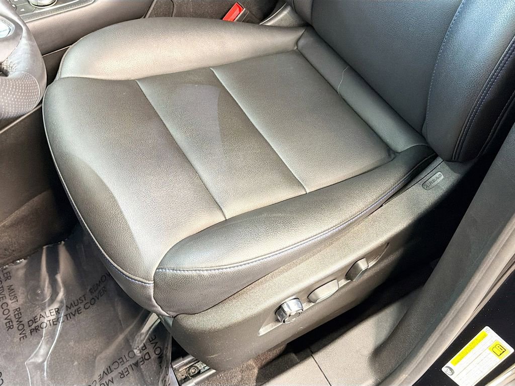 Certified 2024 Cadillac XT4 Sport image 18