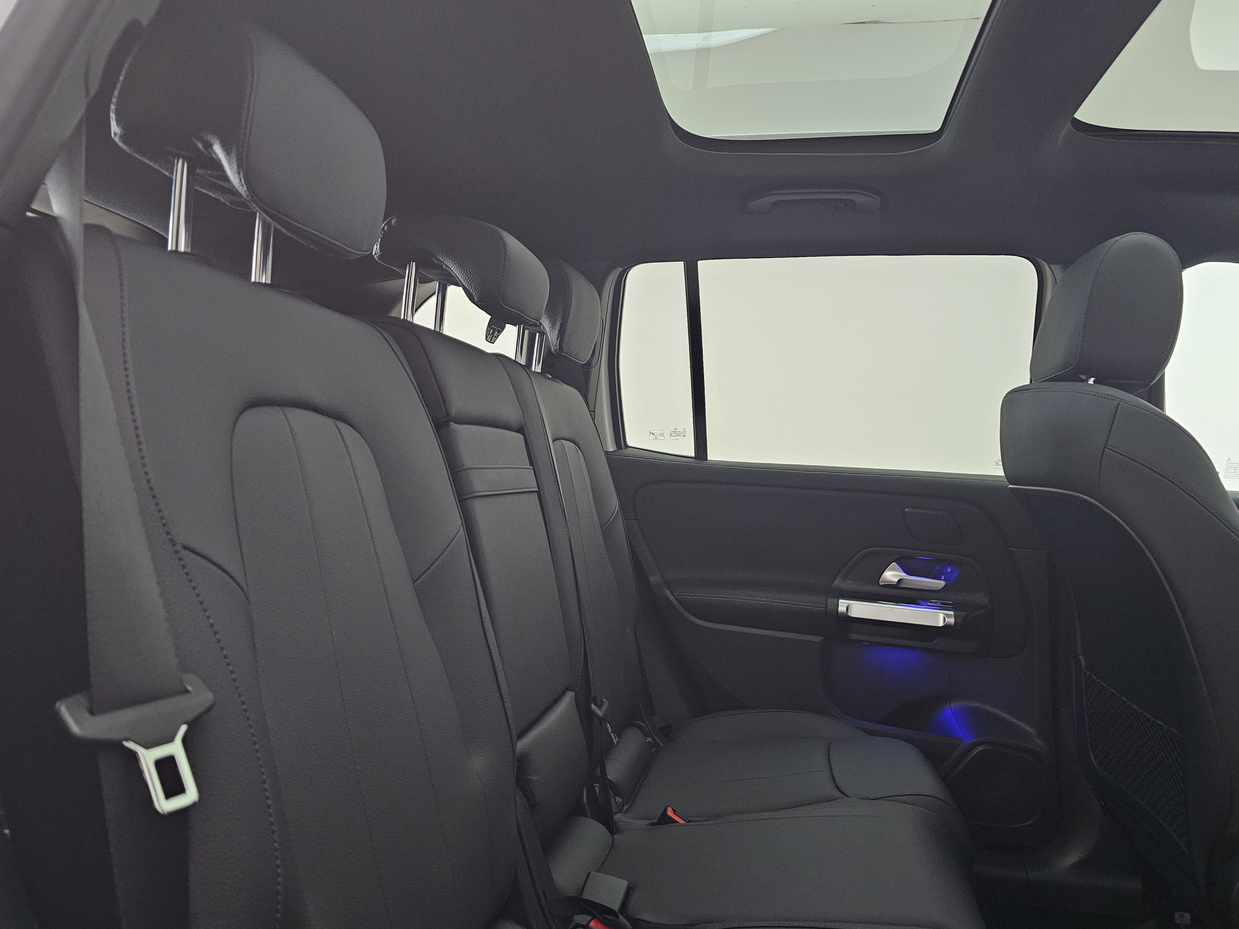 New 2026 Mercedes-Benz GLB 250 4MATIC image 29