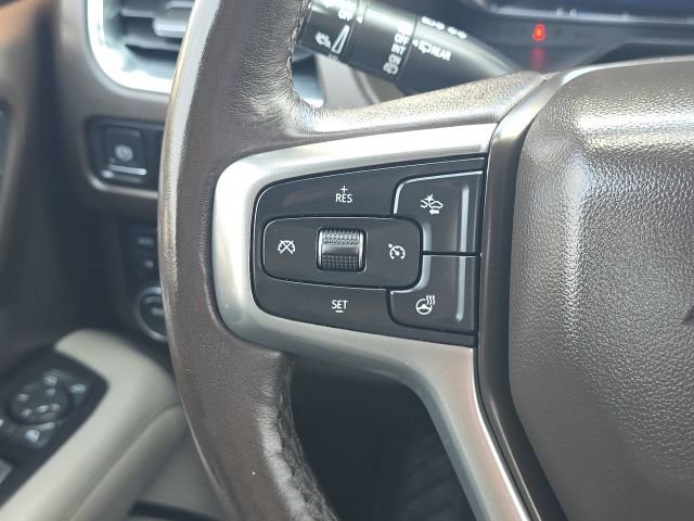 Used 2023 Chevrolet Tahoe Z71 w/ Luxury Package AWD/4WD image 32