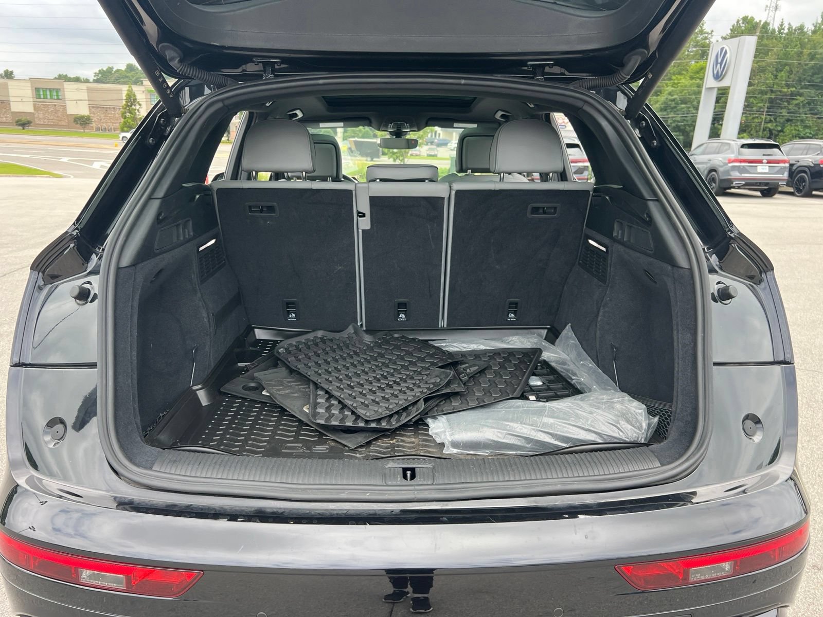 Used 2024 Audi Q5 2.0T Premium AWD/4WD image 31