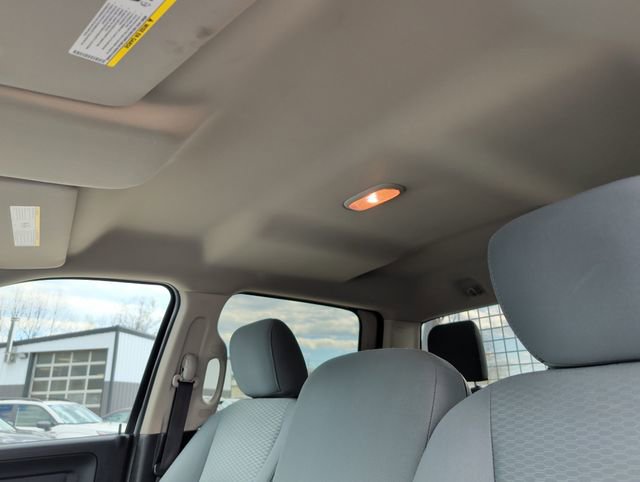 Used 2018 RAM 2500 Tradesman w/ Chrome Appearance Group AWD/4WD image 23