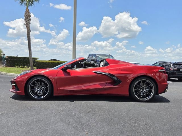 Used 2021 Chevrolet Corvette Stingray Preferred Conv w/ 2LT RWD image 3