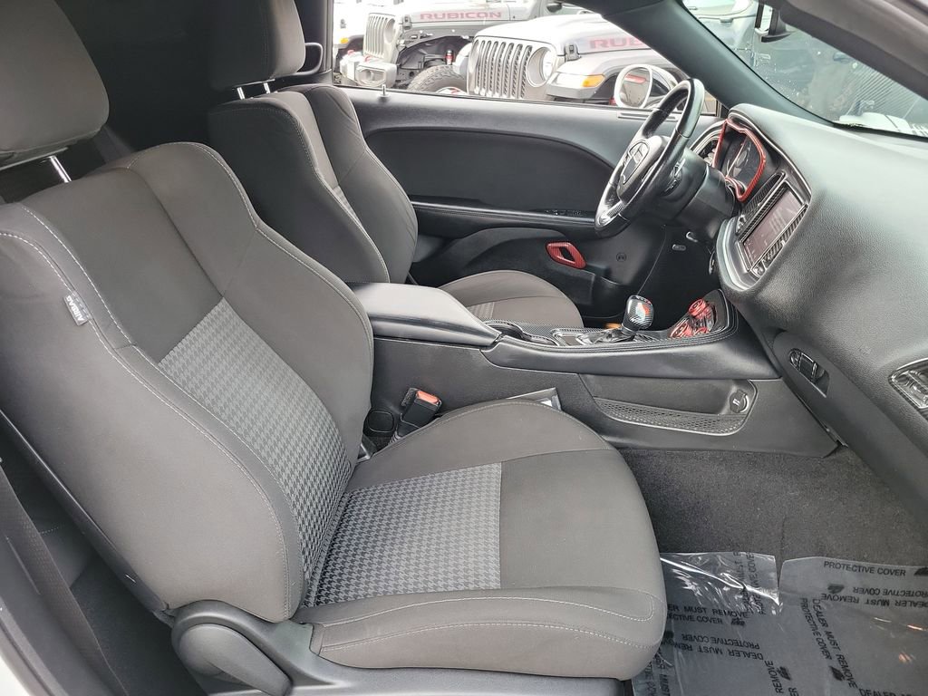 Certified 2021 Dodge Challenger R/T w/ Blacktop Package image 17