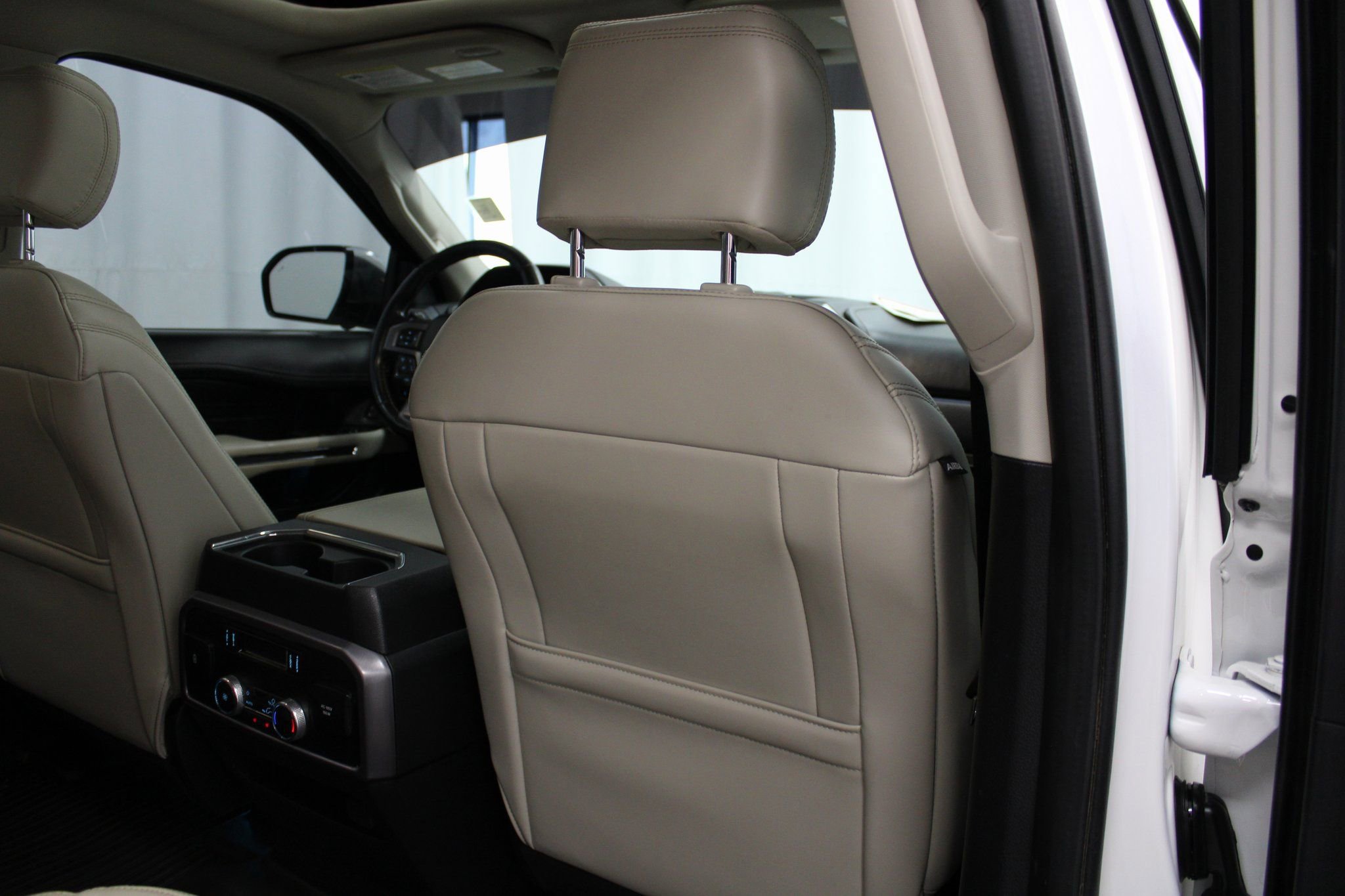 Used 2021 Ford Expedition Max Platinum image 30