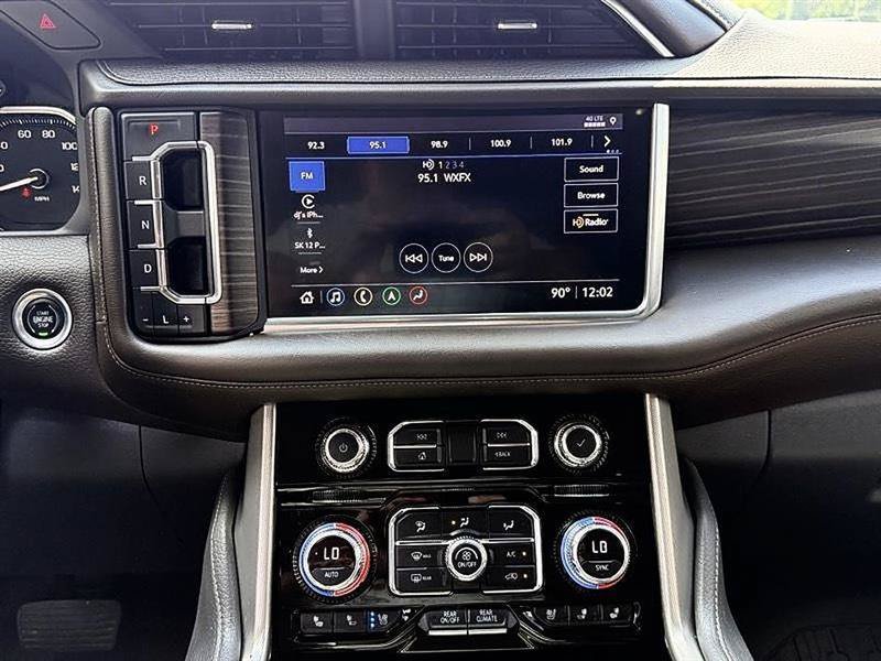 Used 2021 GMC Yukon Denali RWD image 38