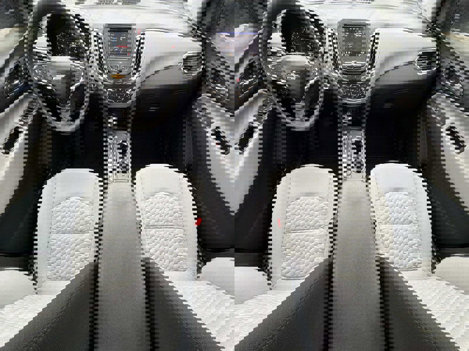 Used 2021 Chevrolet Equinox LS w/ LPO, Floor Liner Package image 2