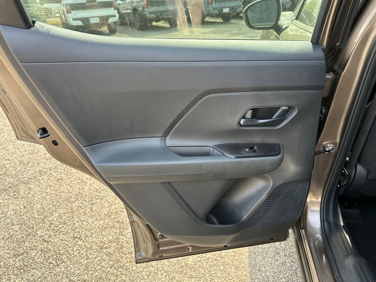 New 2026 Nissan Kicks S image 19