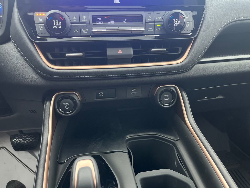 Certified 2025 Toyota Grand Highlander AWD Hybrid image 17