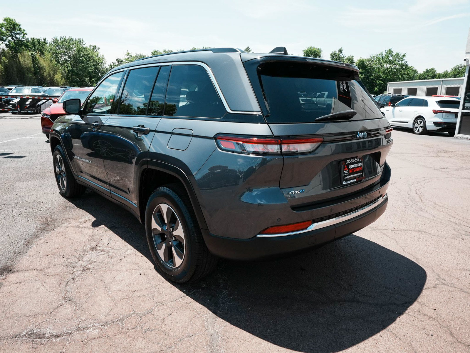 Used 2022 Jeep Grand Cherokee Limited 4xe AWD/4WD image 7