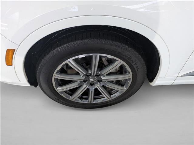 Used 2019 Audi Q7 3.0T Premium Plus w/ Premium Plus Package image 24