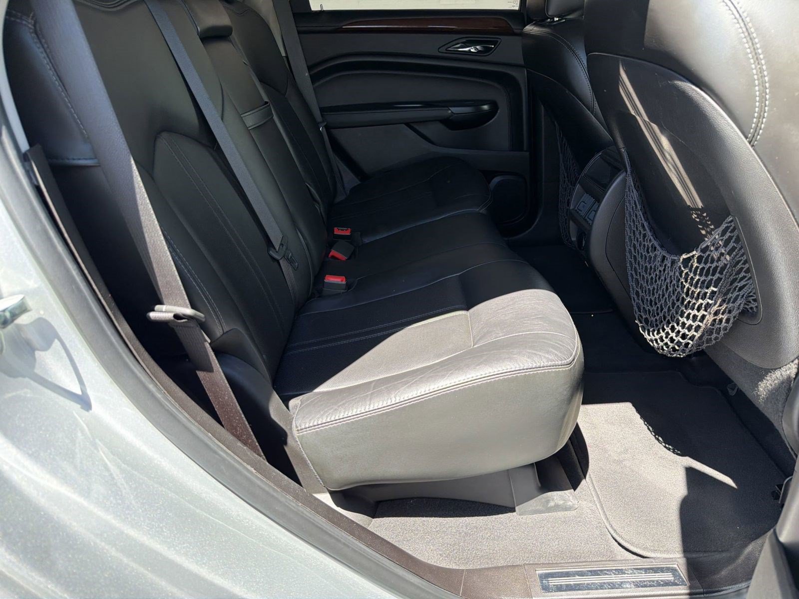 Used 2016 Cadillac SRX Luxury FWD image 28