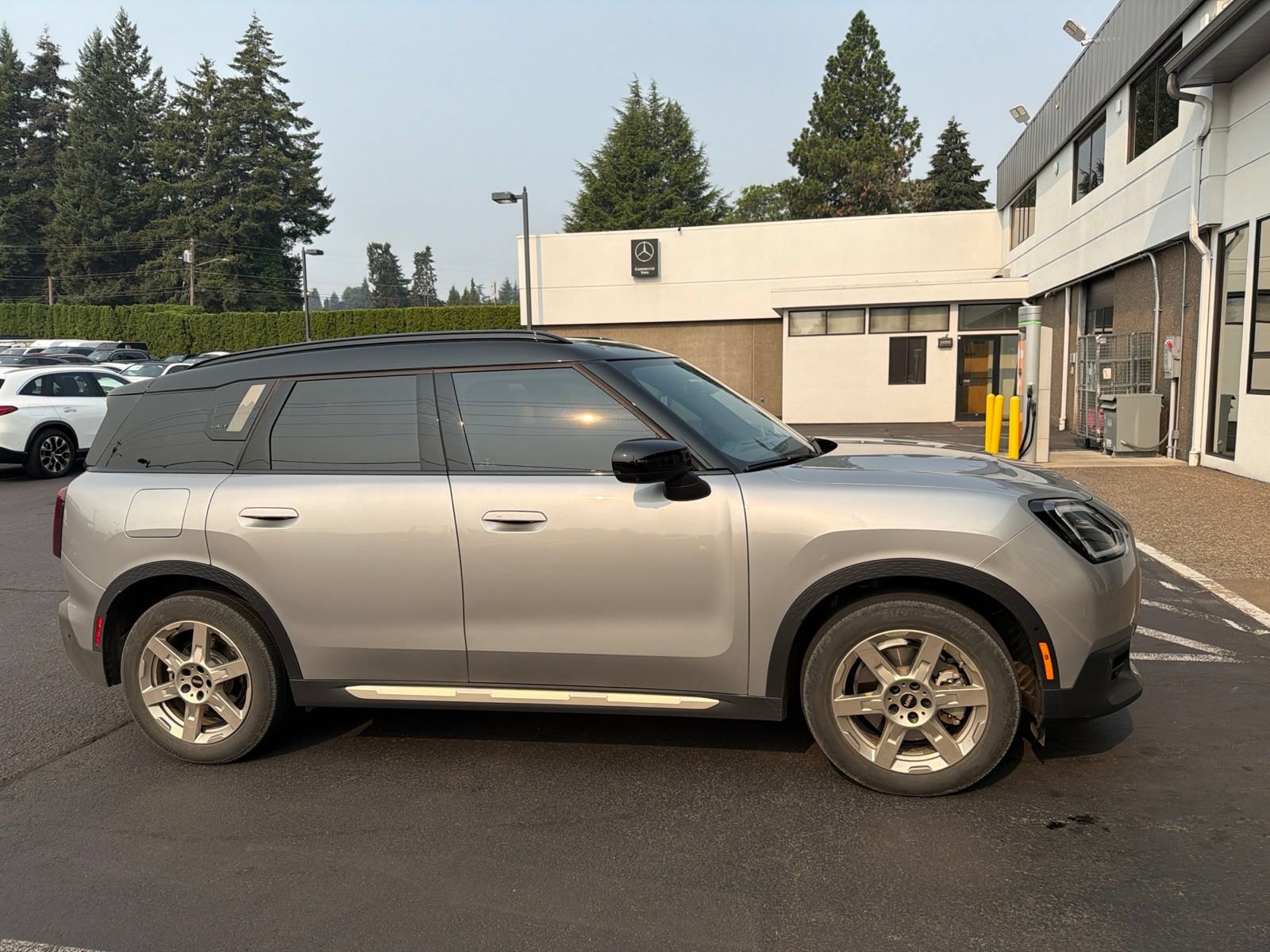Used 2025 MINI Cooper Countryman SE w/ Comfort Package Max AWD/4WD image 4