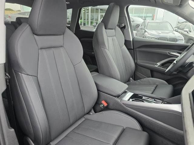 Used 2025 Audi Q5 Premium Plus w/ Premium Plus image 16