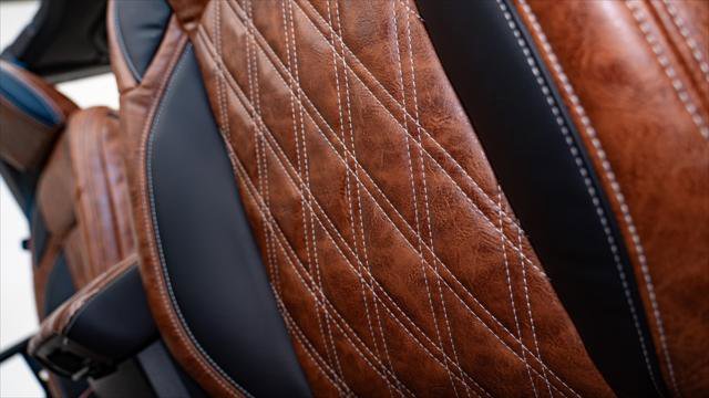 Used 2025 Jeep Gladiator Sport image 18