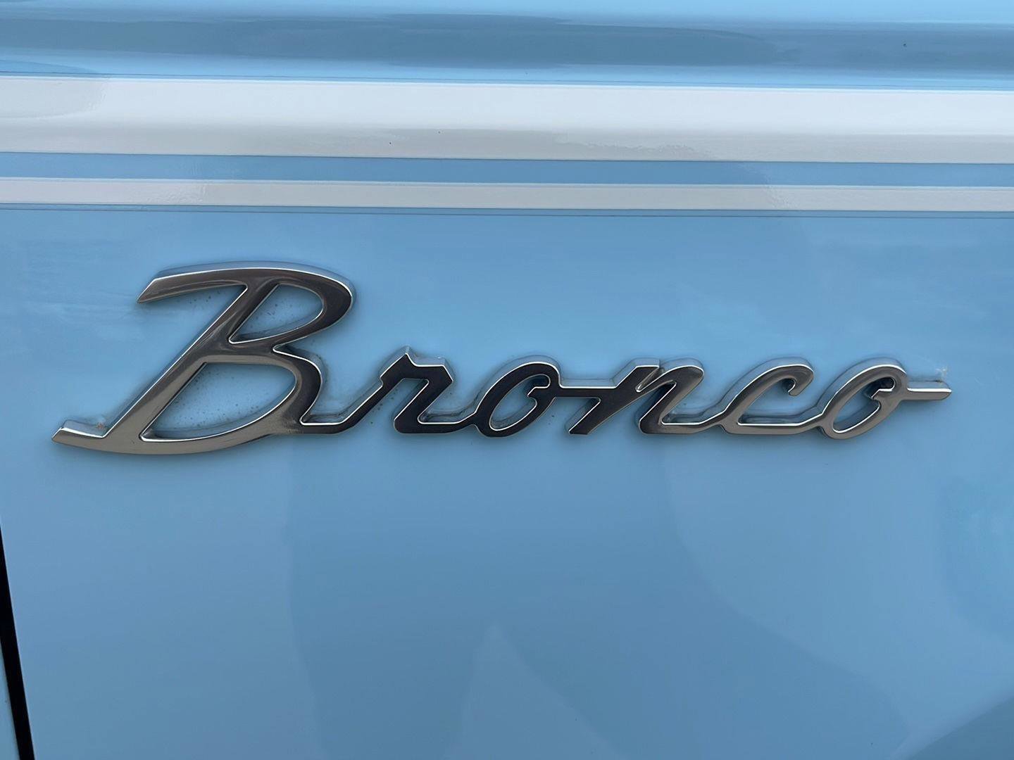 Used 2023 Ford Bronco Heritage Edition image 13