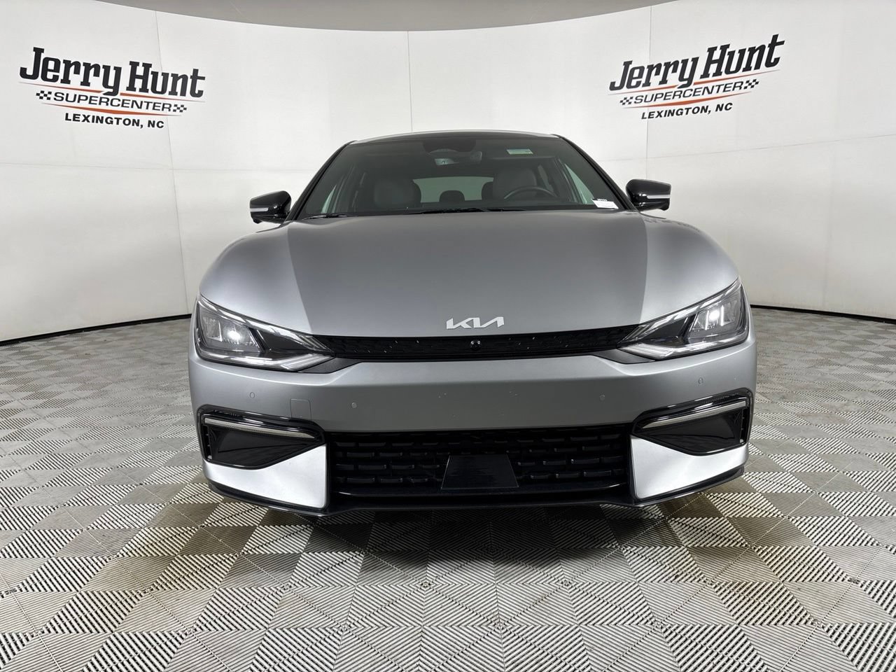 Used 2024 Kia EV6 GT-Line w/ GT-Line White Seat Package RWD image 2