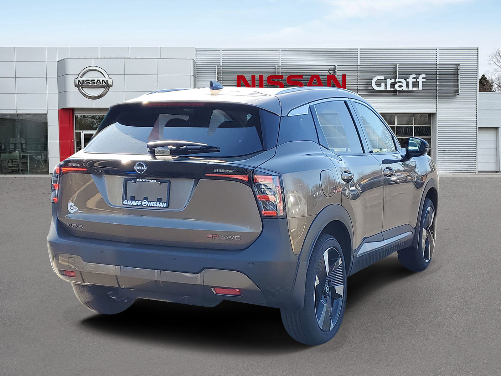 New 2026 Nissan Kicks SR w/ SR Premium Package image 3