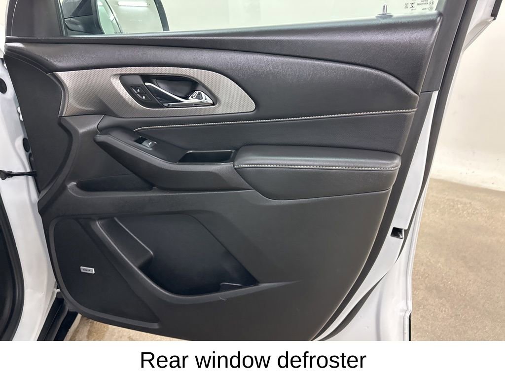 Certified 2023 Chevrolet Traverse Premier w/ Redline Edition image 20