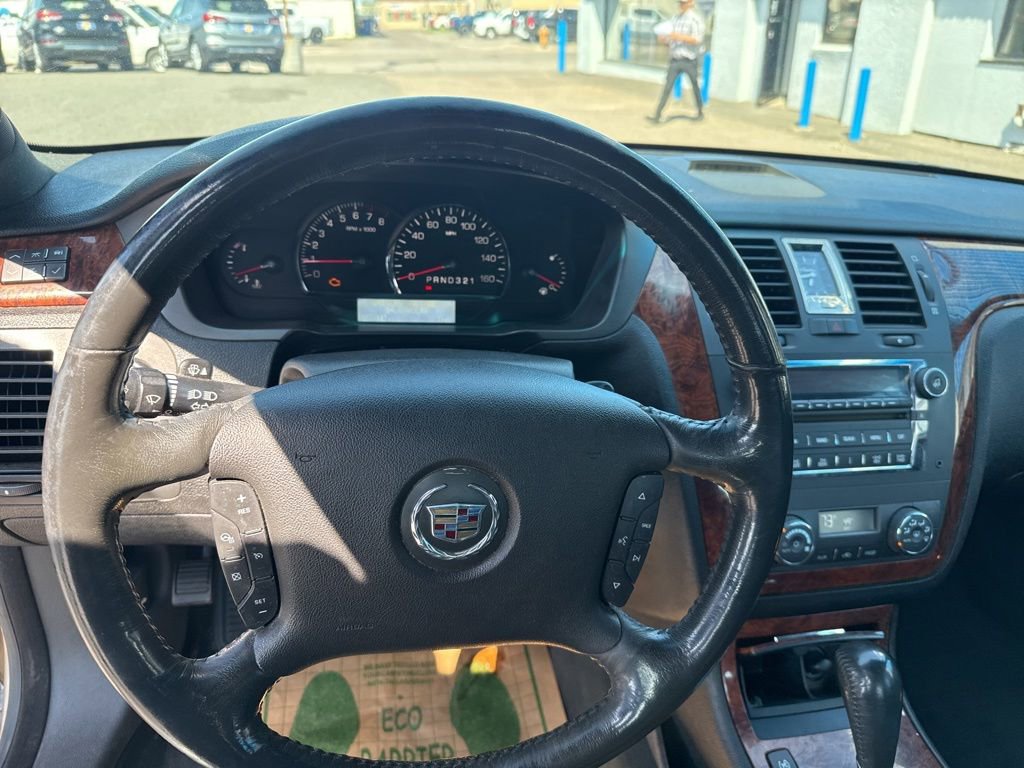 Used 2006 Cadillac DTS FWD image 18