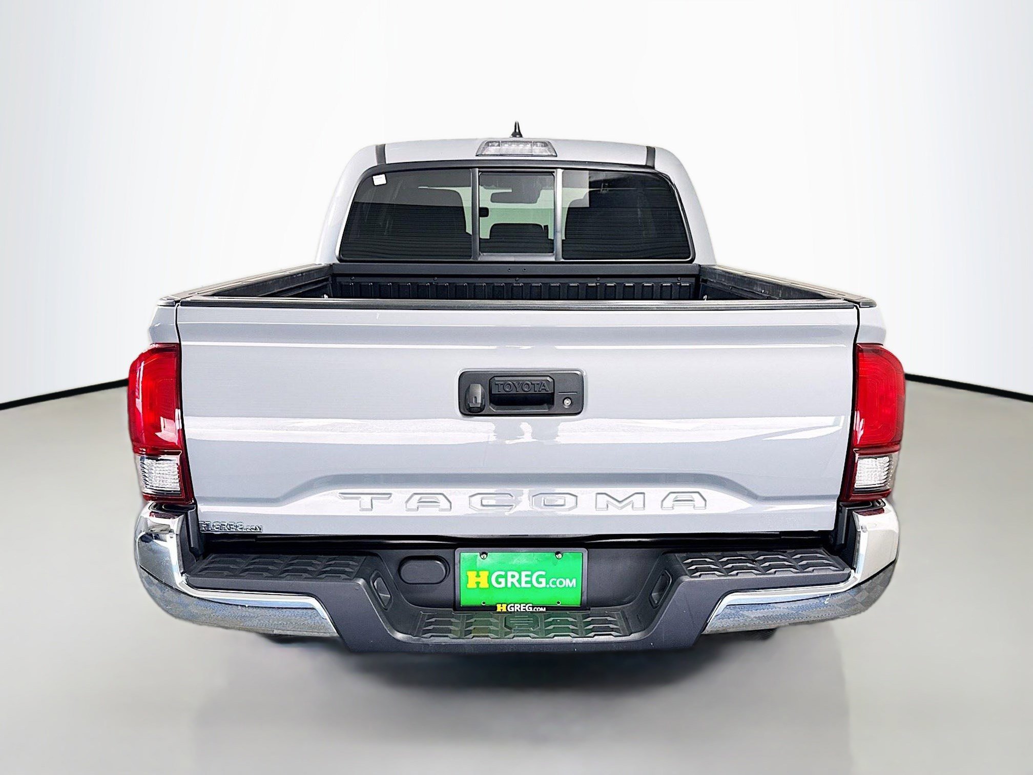 Used 2021 Toyota Tacoma SR5 image 8