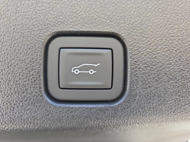 New 2026 GMC Acadia Denali w/ Super Cruise Package AWD/4WD image 7