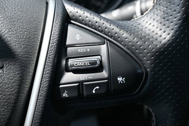 Used 2023 Nissan Maxima SL FWD image 36