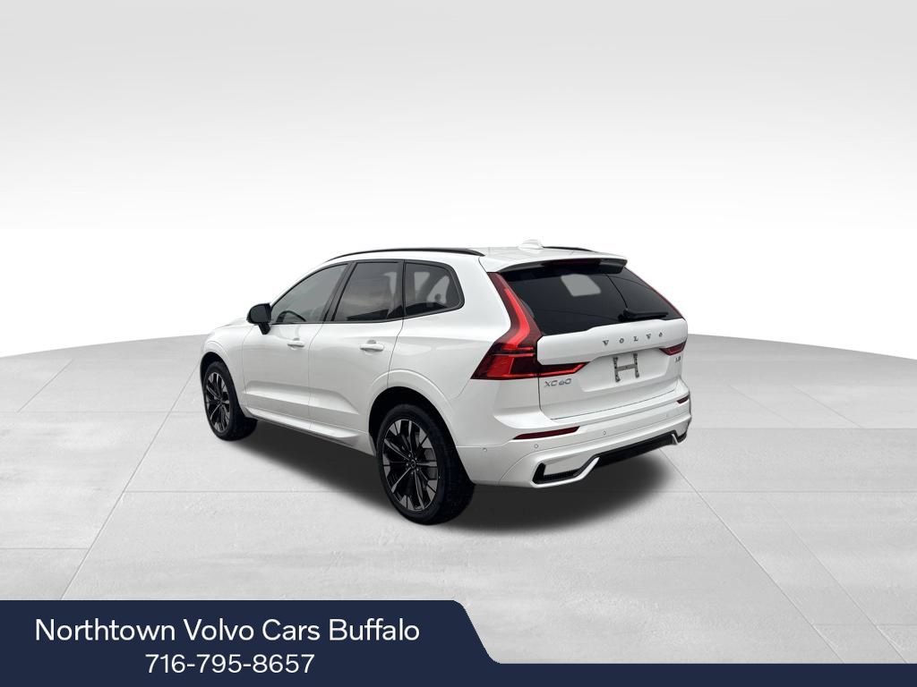 New 2026 Volvo XC60 B5 Plus w/ Climate Package AWD/4WD image 3