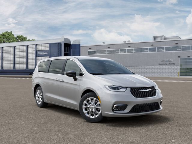 New 2026 Chrysler Pacifica Select AWD/4WD image 5