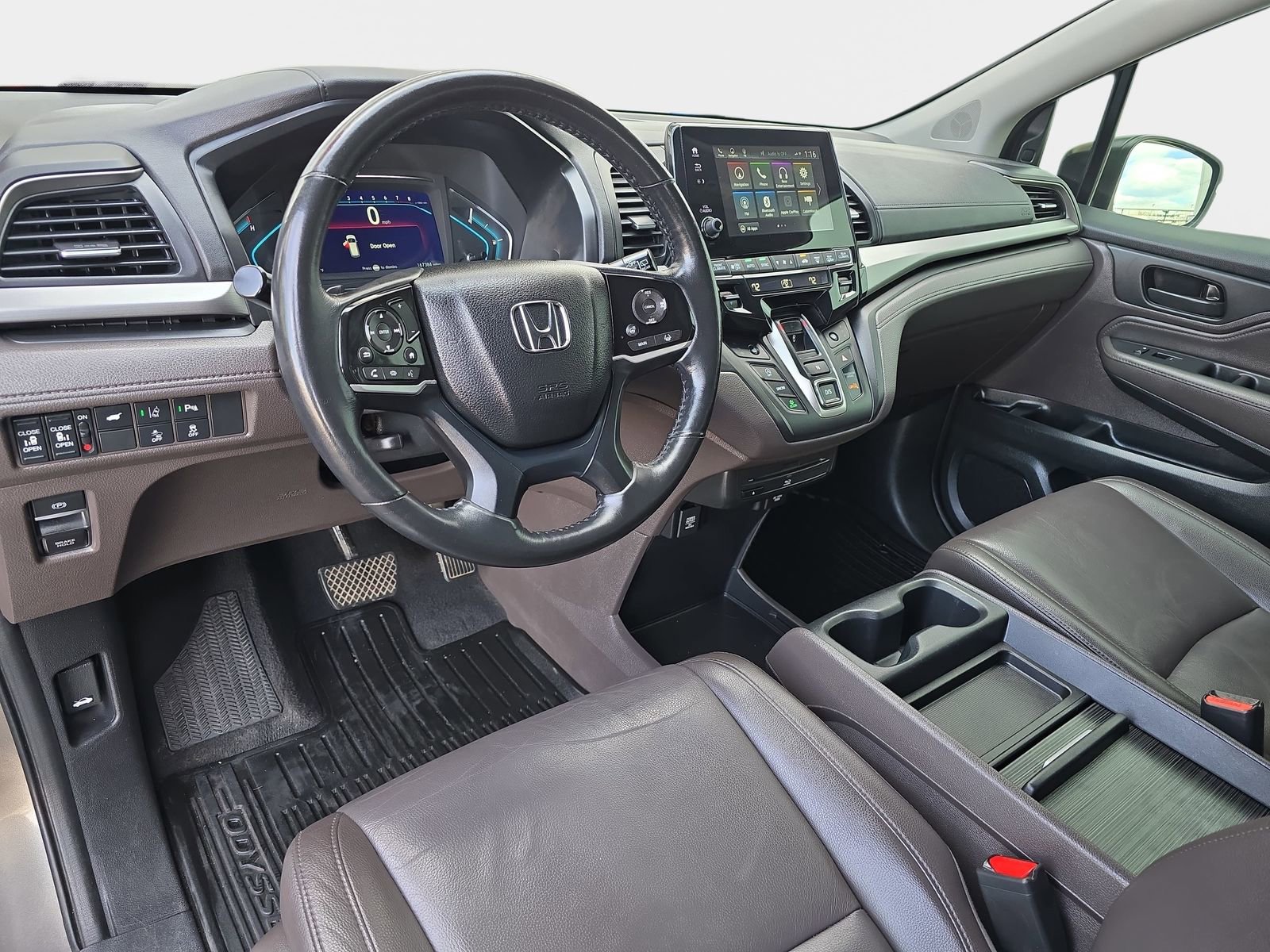 Used 2018 Honda Odyssey Touring image 19