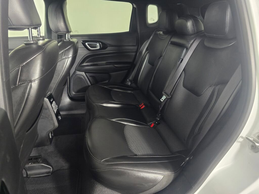 Used 2023 Jeep Compass Altitude image 38