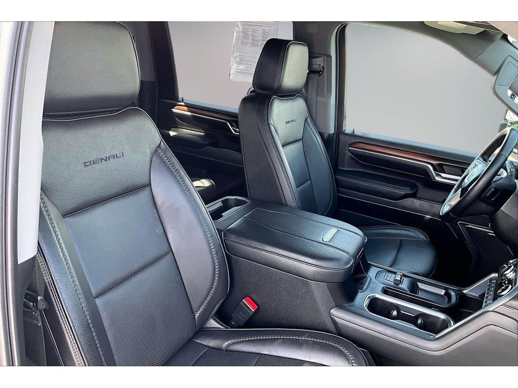 Used 2024 GMC Sierra 2500 Denali w/ Denali Reserve Package AWD/4WD image 24
