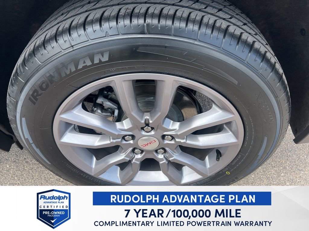 Used 2024 GMC Terrain SLT image 27