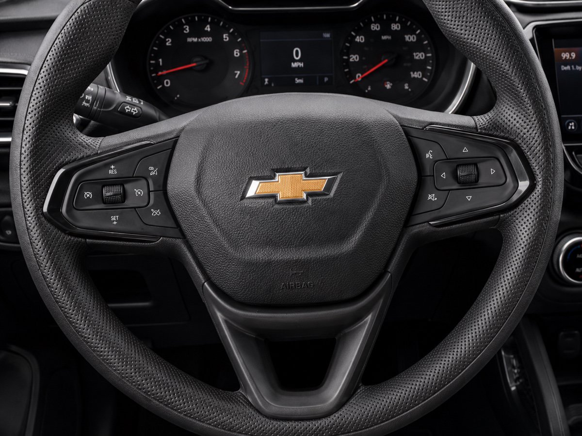 Used 2021 Chevrolet TrailBlazer LT w/ Sun and Liftgate Package FWD image 16
