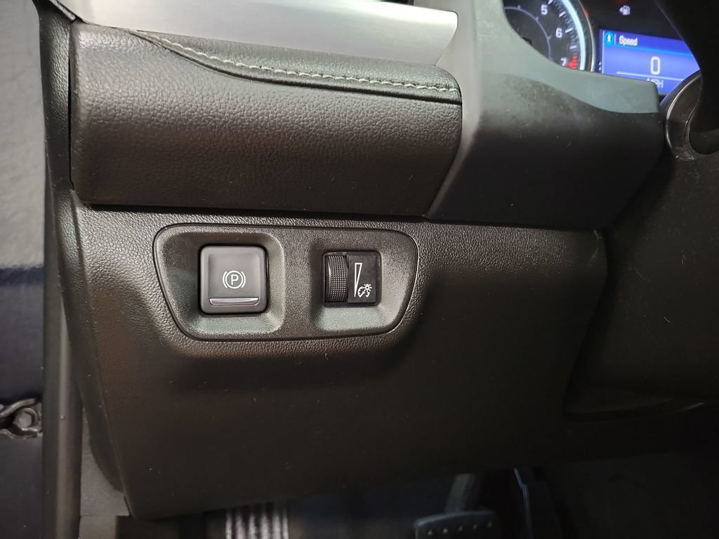 Used 2021 GMC Acadia SLE w/ Driver Convenience Package AWD/4WD image 25