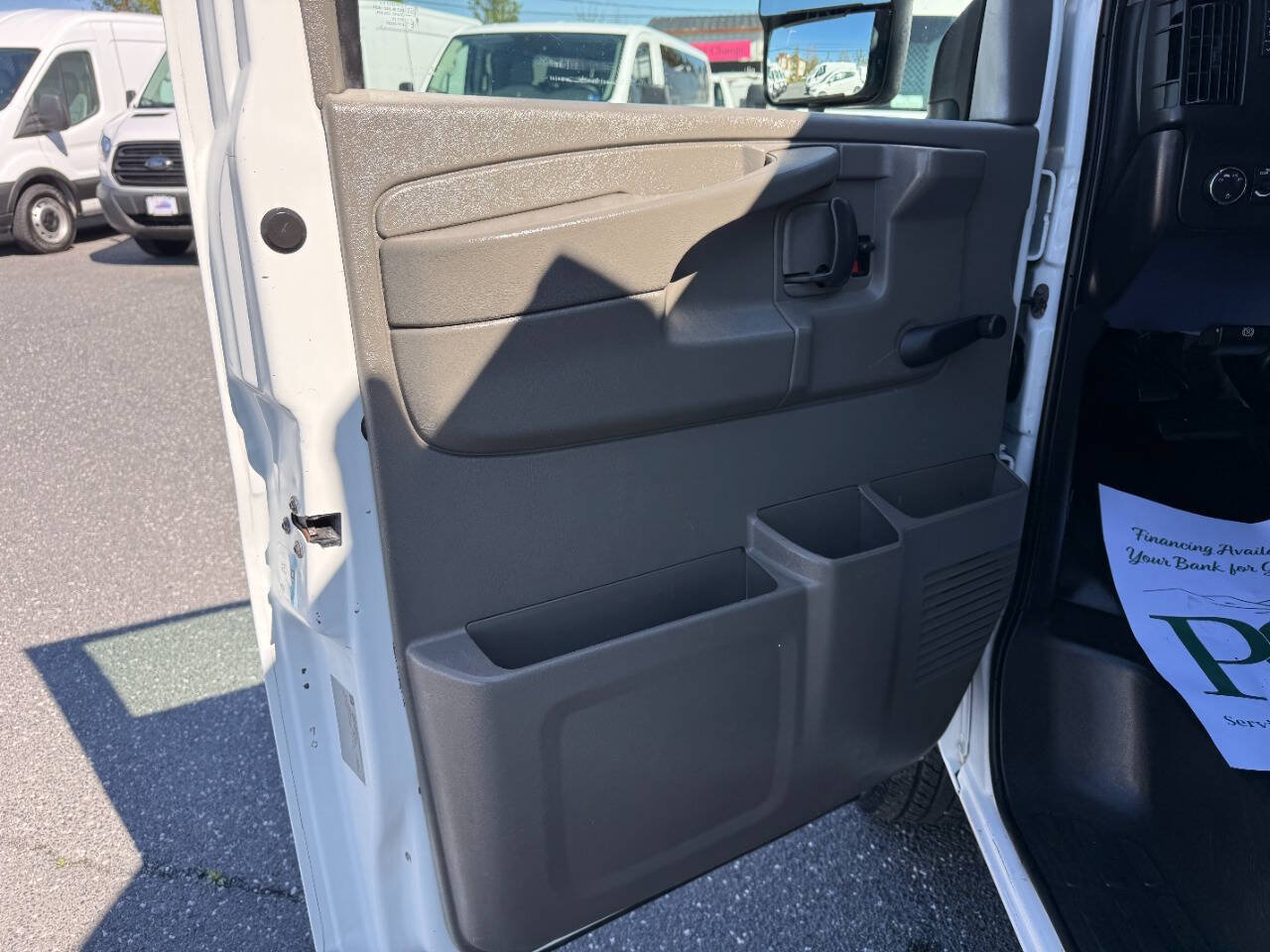Used 2010 Chevrolet Express 3500 RWD image 11