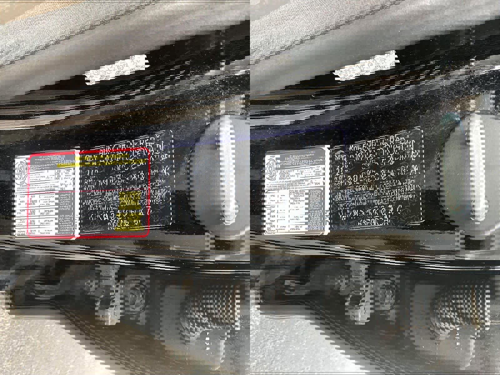 Used 2019 Kia K900 Luxury w/ VIP Package image 31