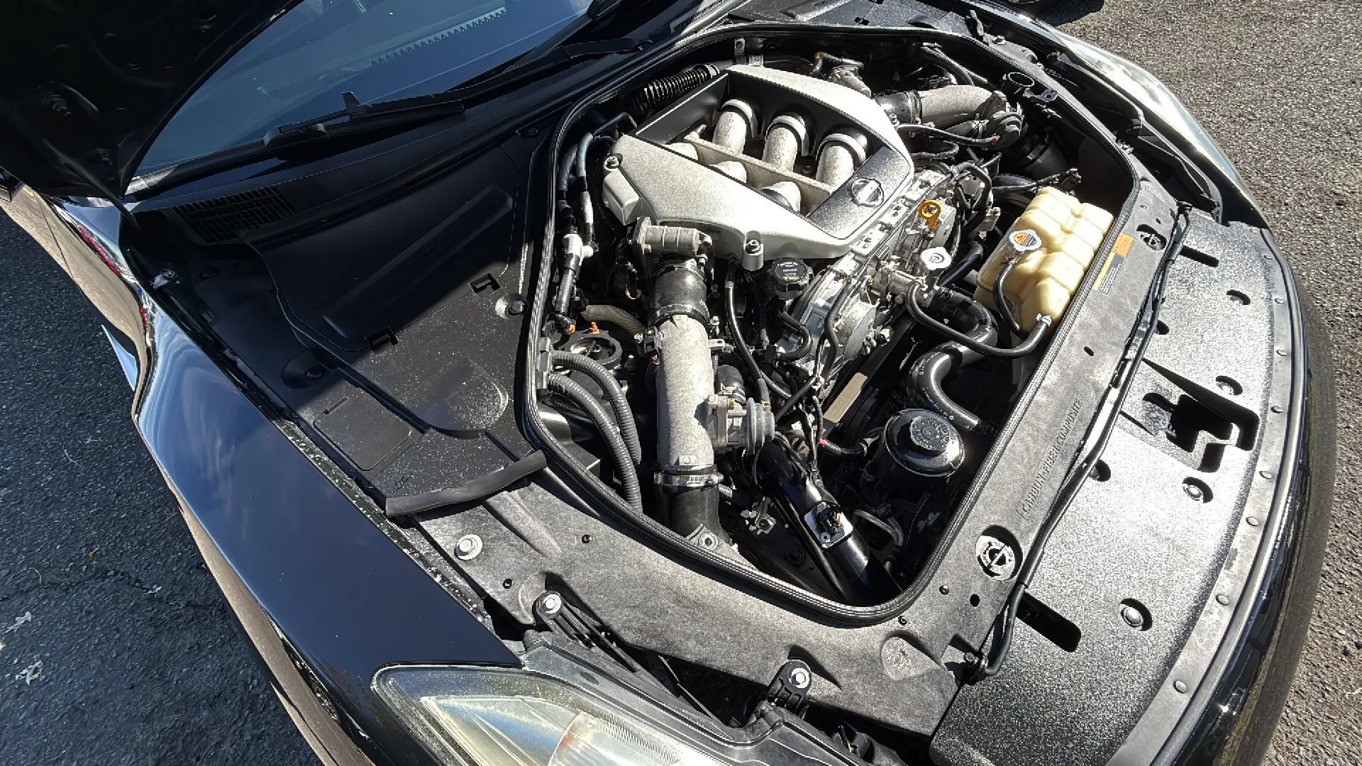 Used 2010 Nissan GT-R Premium AWD/4WD image 39