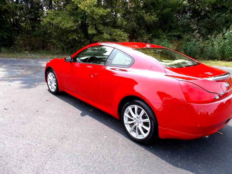 Used 2013 INFINITI G37 x w/ Premium Pkg image 5